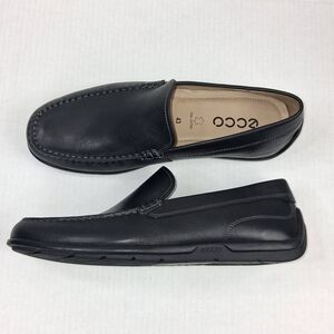 Ecco Classic Moc 2.0 Black Leather Slip On Loafers